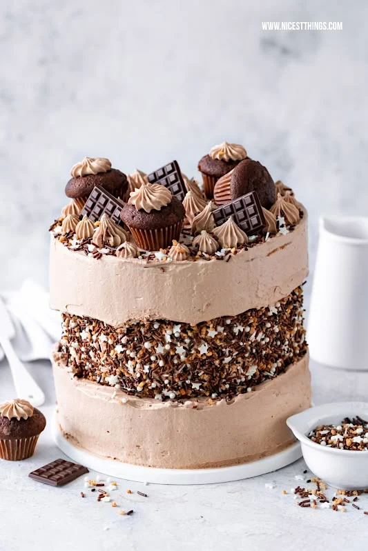 6908133ca72ebc3903d234b9731bc020